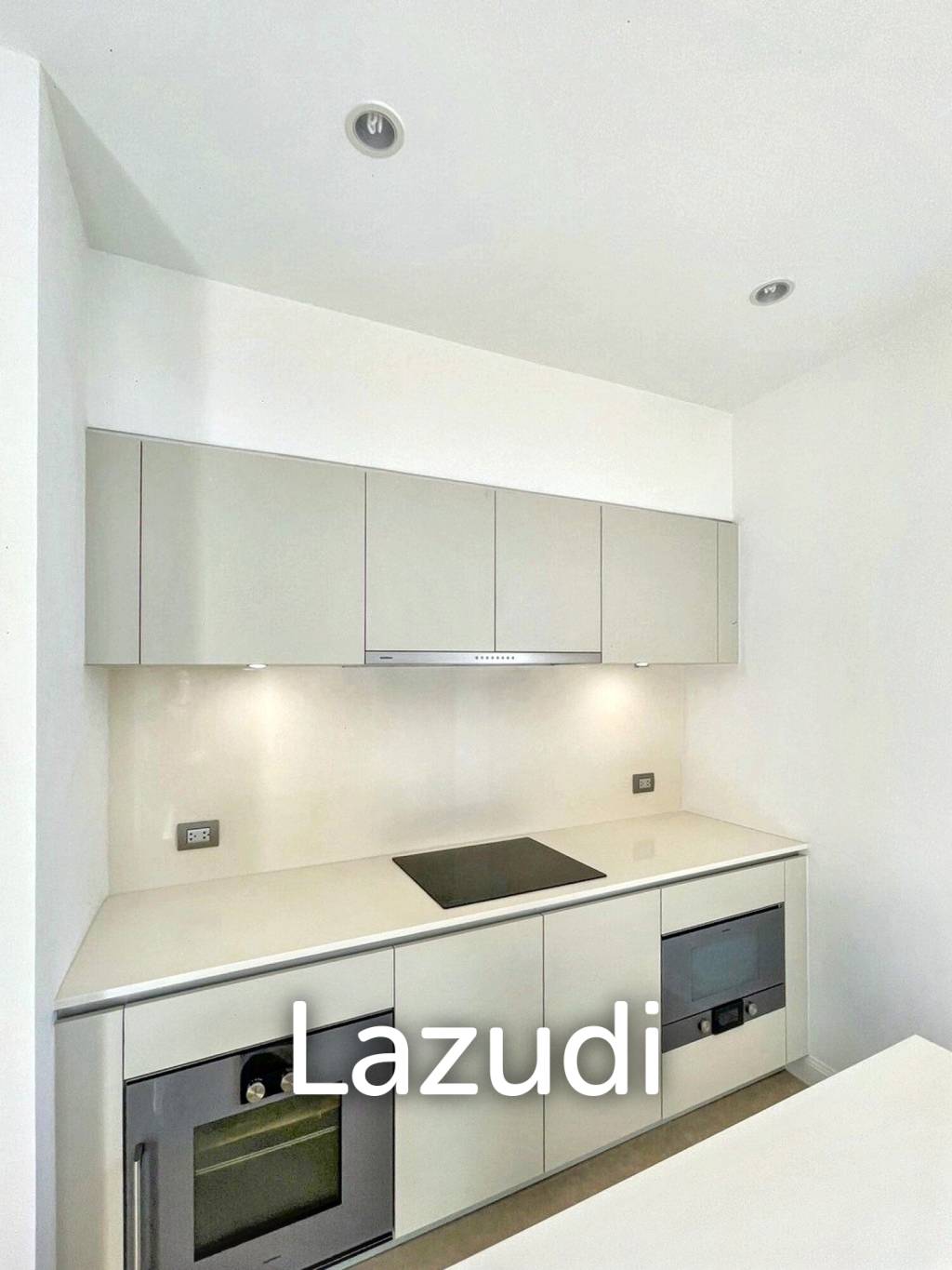4 Bed 4 Bath 300 SQ.M . Magnolias Waterfront Residences