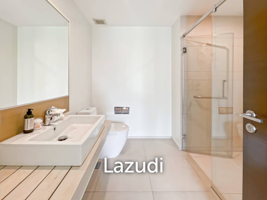 Ocas Condo: Luxury 2 Bedroom Beachfront Condo