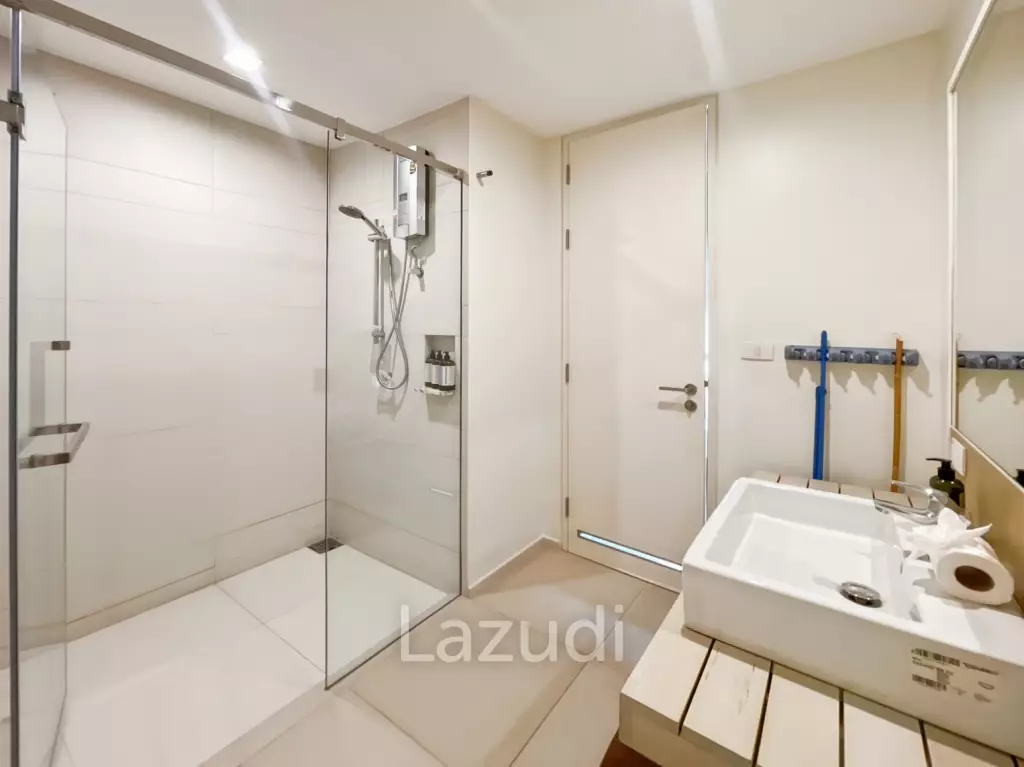 Ocas Condo: Luxury 2 Bedroom Beachfront Condo