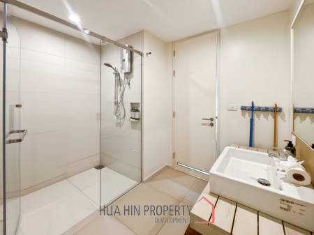 Ocas Condo: Luxury 2 Bedroom Beachfront Condo