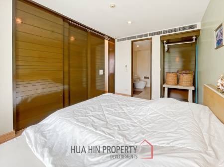 Ocas Condo: Luxury 2 Bedroom Beachfront Condo