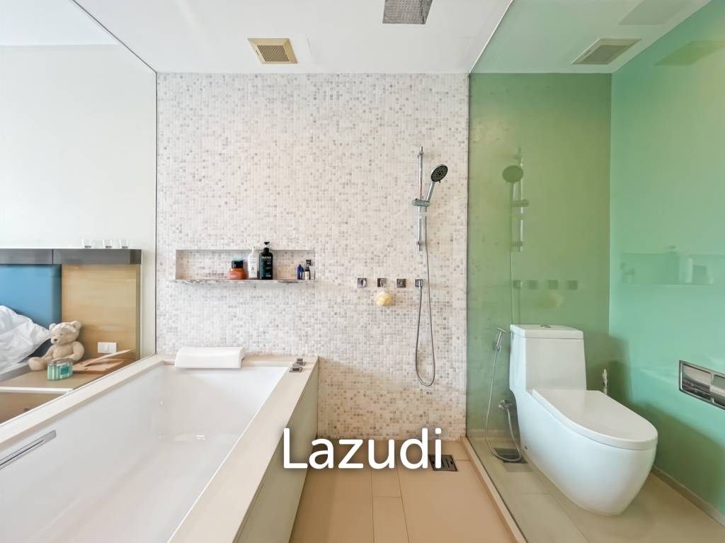 Ocas Condo: Luxury 2 Bedroom Beachfront Condo