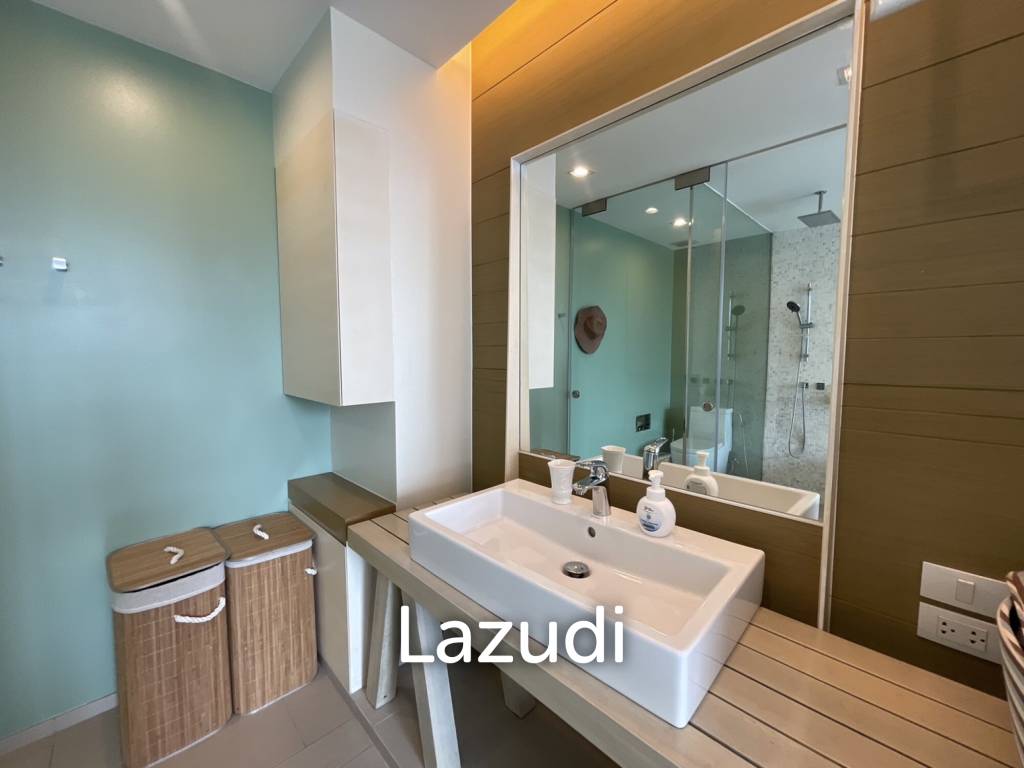Ocas Condo: Luxury 2 Bedroom Beachfront Condo