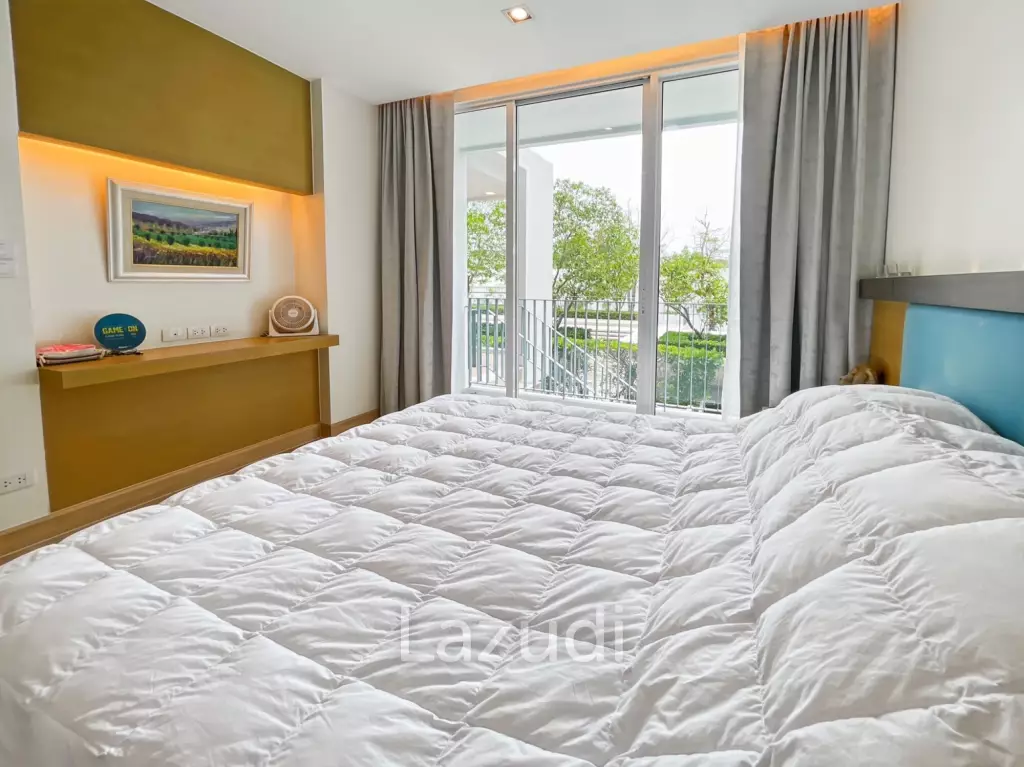 Ocas Condo: Luxury 2 Bedroom Beachfront Condo
