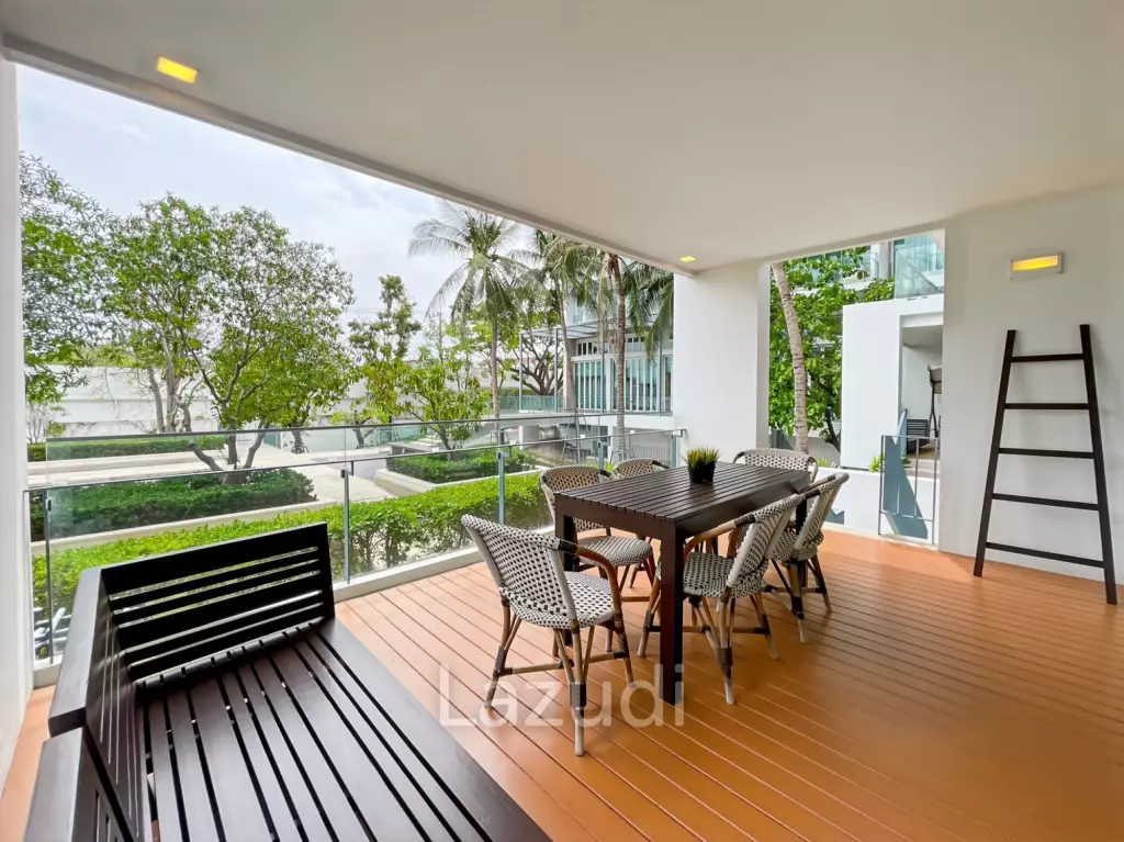 Ocas Condo: Luxury 2 Bedroom Beachfront Condo