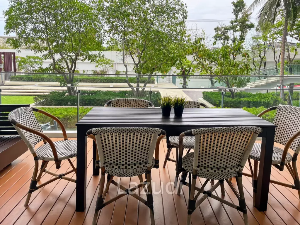 Ocas Condo: Luxury 2 Bedroom Beachfront Condo