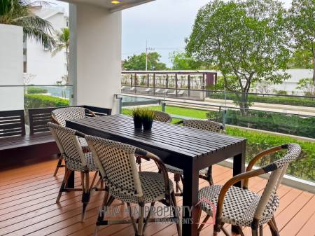 Ocas Condo: Luxury 2 Bedroom Beachfront Condo