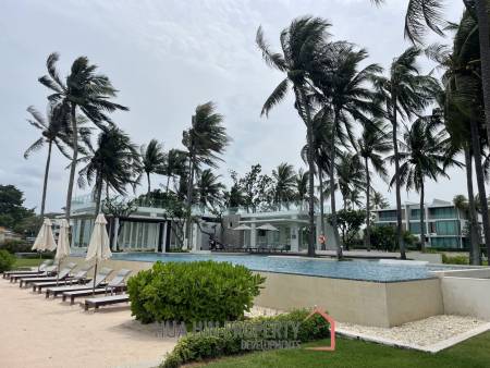 Ocas Condo: Luxury 2 Bedroom Beachfront Condo