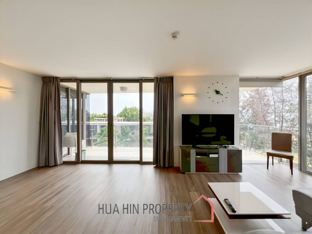 Luxurious 3-Bed Condo in The Sanctuary Hua Hin - For Sale