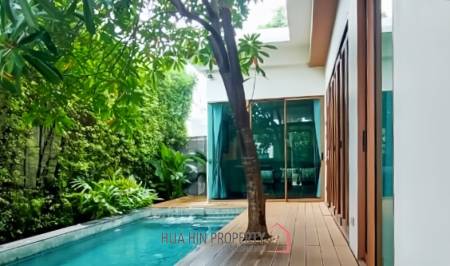 Modern 3-Bedroom Villa with Pool in Itz Time Hua Hin
