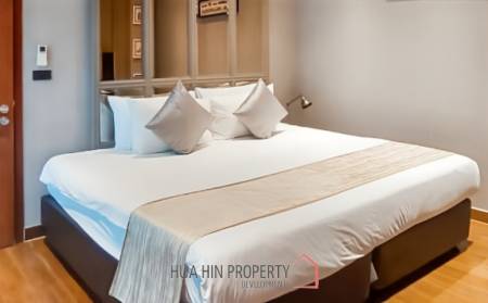 Modern 3-Bedroom Villa with Pool in Itz Time Hua Hin