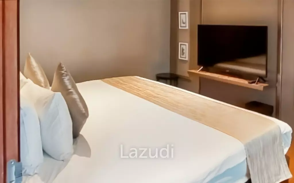 Modern 3-Bedroom Villa with Pool in Itz Time Hua Hin
