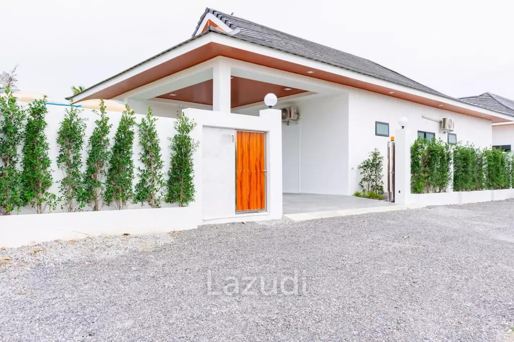 Modern Brand New 4 Bed Pool Villa