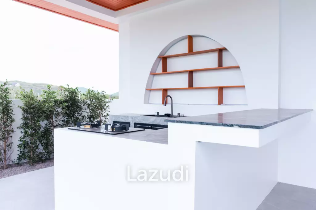 Modern Brand New 4 Bed Pool Villa