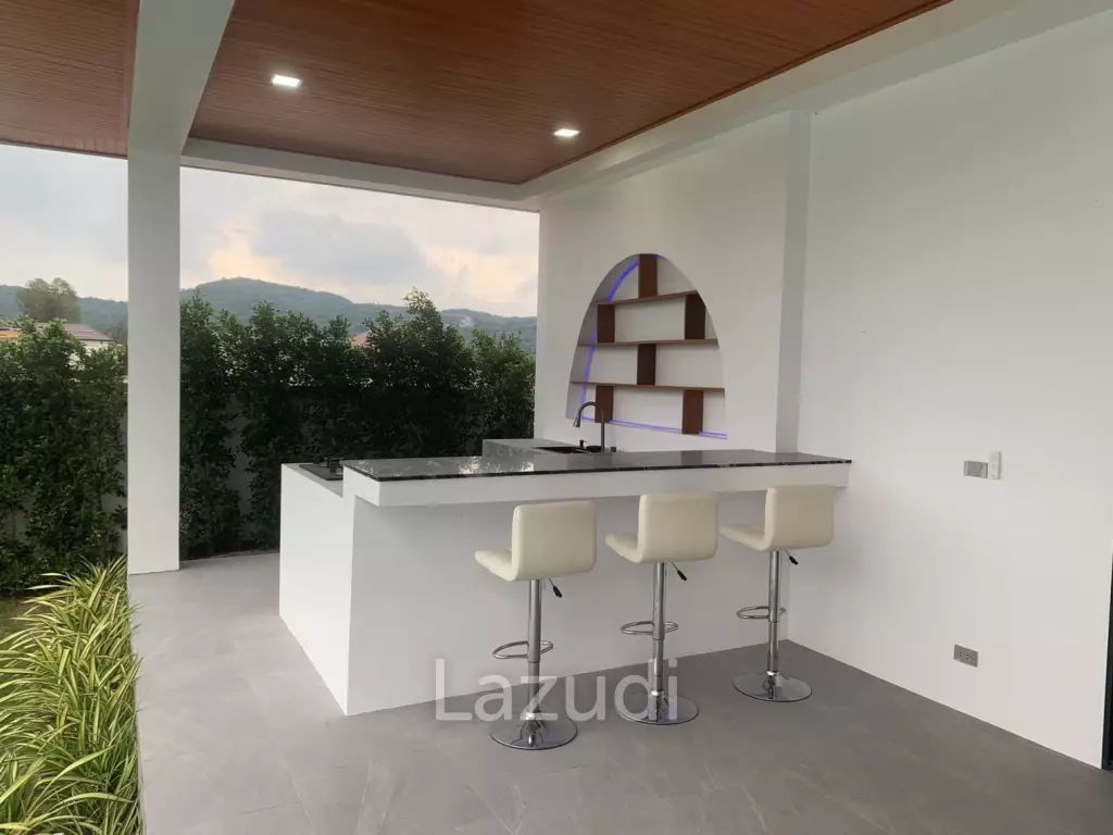 Modern Brand New 4 Bed Pool Villa