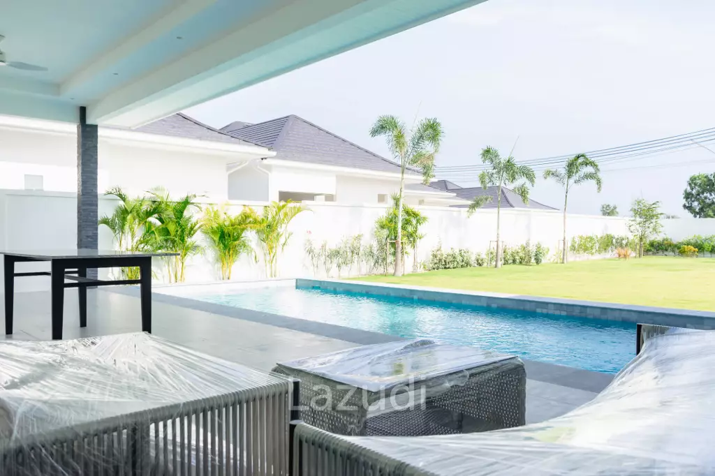 3 Bed 3 Bath 269.98 SQ.M Aria 3 Hua Hin