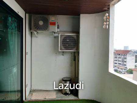 spacieous 1 bed 2 bath condo on 9th floor for sale