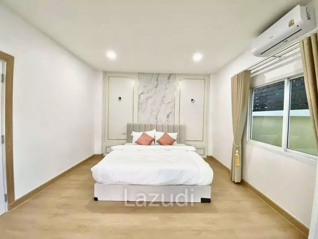 4 Beds 3 Baths 165 SQ.M. Baan Sirin Pattaya