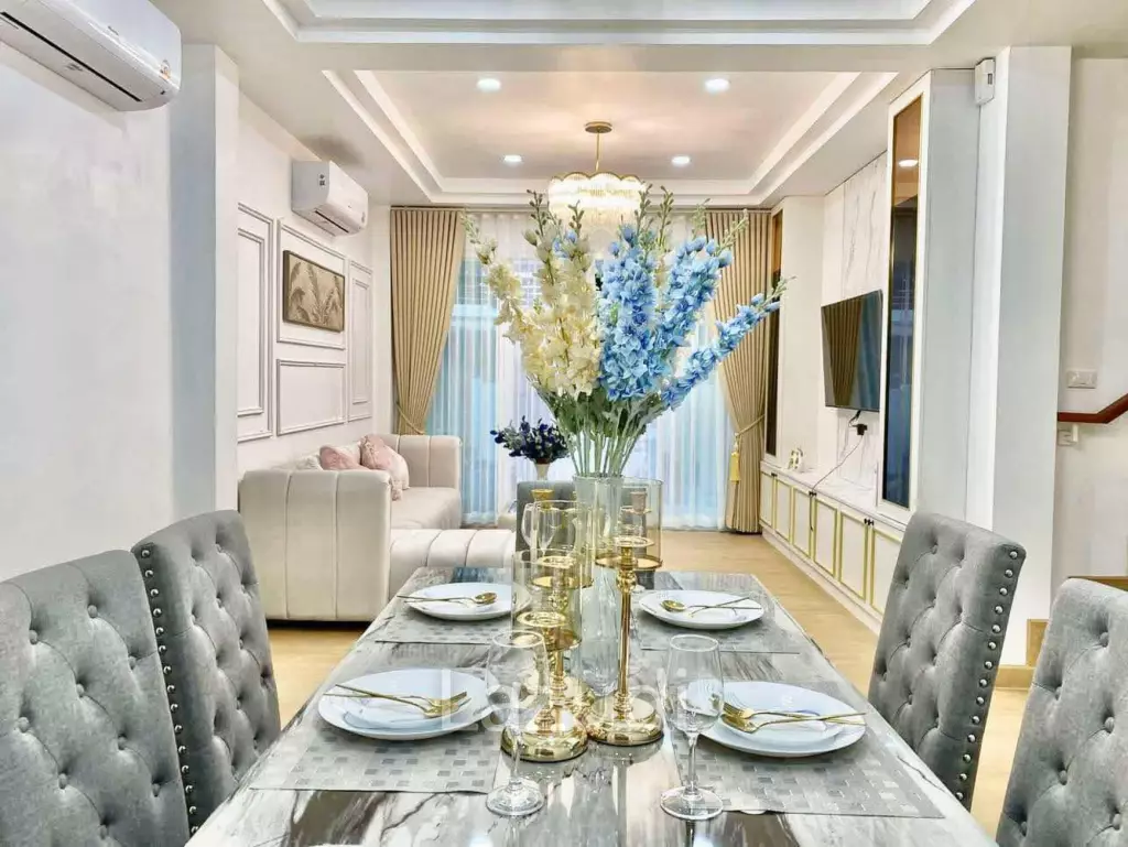 4 Beds 3 Baths 165 SQ.M. Baan Sirin Pattaya