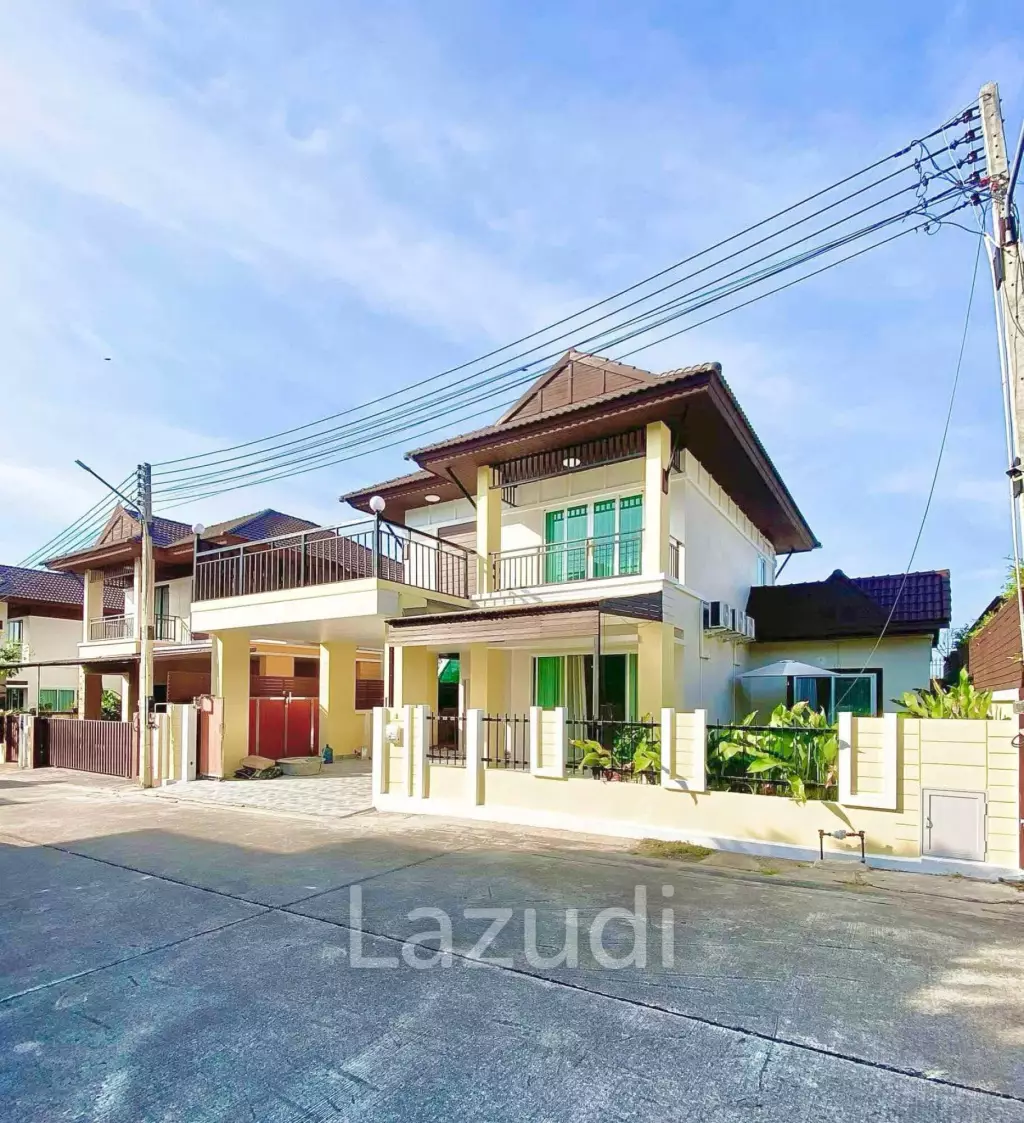 4 Beds 3 Baths 165 SQ.M. Baan Sirin Pattaya