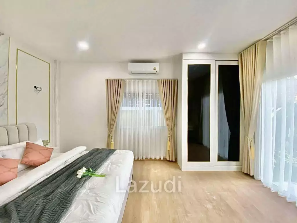 4 Beds 3 Baths 165 SQ.M. Baan Sirin Pattaya