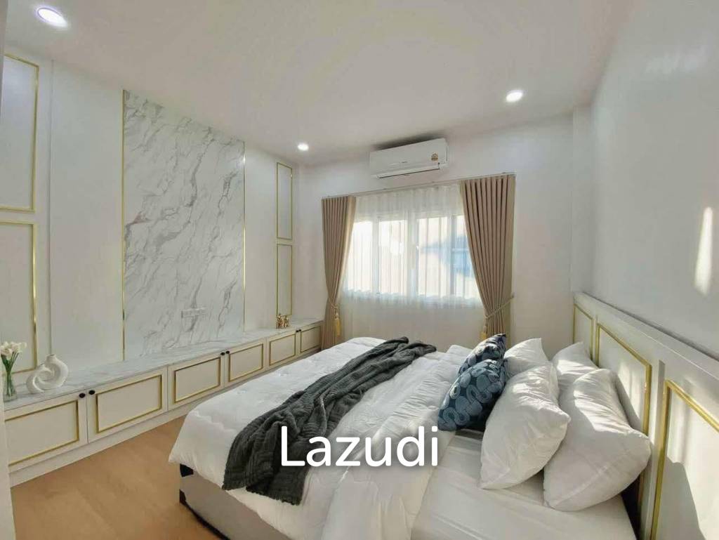 4 Beds 3 Baths 165 SQ.M. Baan Sirin Pattaya