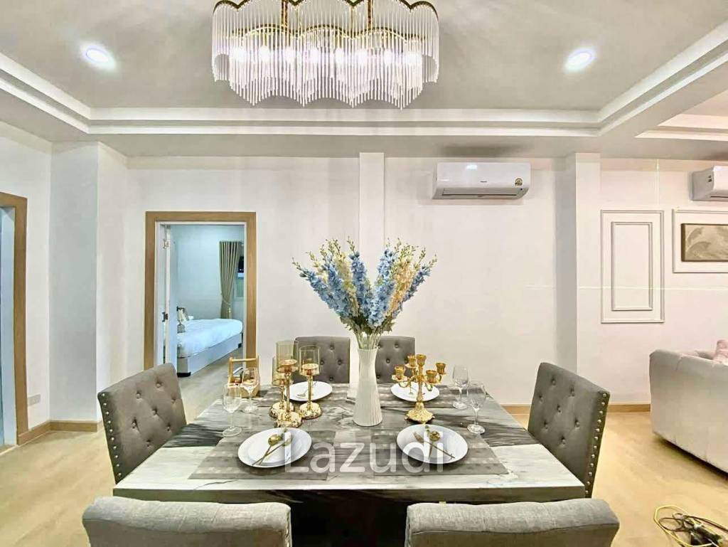 4 Beds 3 Baths 165 SQ.M. Baan Sirin Pattaya