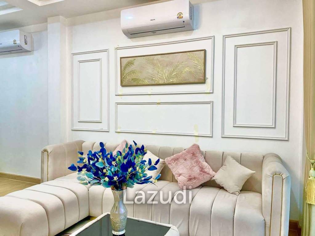 4 Beds 3 Baths 165 SQ.M. Baan Sirin Pattaya