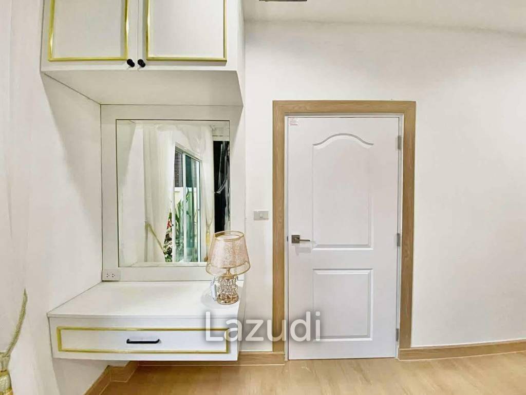4 Beds 3 Baths 165 SQ.M. Baan Sirin Pattaya