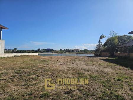 Lakefront Land For Sale: 1-2-0 Rai in Palm Hills Golf Club and Residence