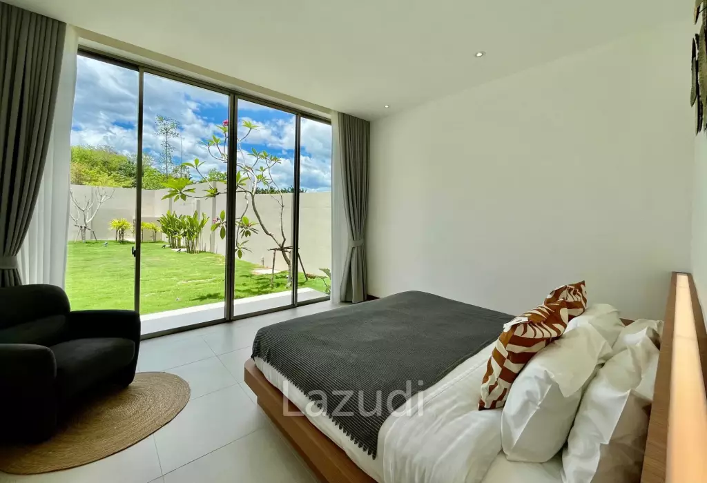 Luxury Villa with Mountain Views in Krabi