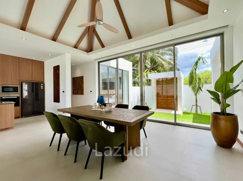 Luxury Villa with Mountain Views in Krabi