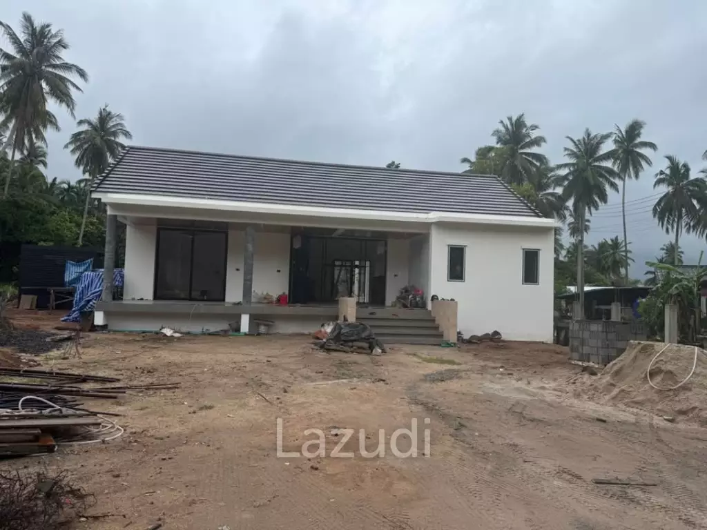 Contemporary Villa Amid Coconut Paradise