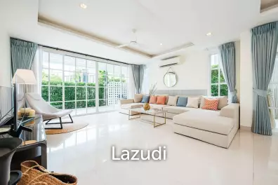 5 Bedroom Villa In Laguna Park For Rent