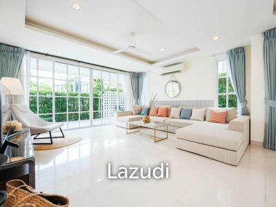 5 Bedroom Villa In Laguna Park For Rent
