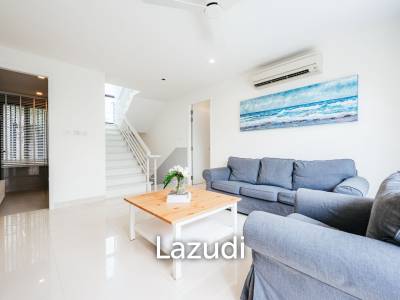 5 Bedroom Villa In Laguna Park For Rent