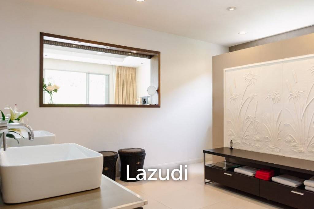 1,600 ตร.ม 6 เตียง 6 อาบน้ำ วิลล่า For ขาย