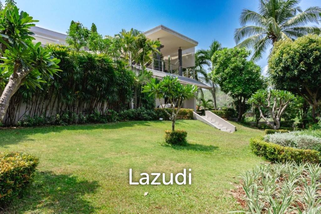 1,600 ตร.ม 6 เตียง 6 อาบน้ำ วิลล่า For ขาย