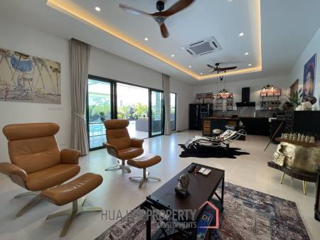 Stylish 3-Bedroom Villa in Aria 3 Hua Hin