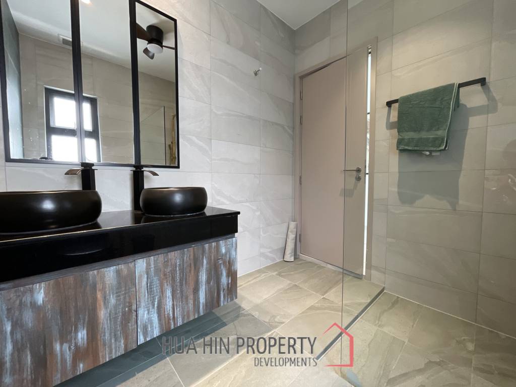 Stylish 3-Bedroom Villa in Aria 3 Hua Hin