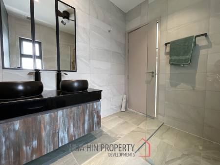 Stylish 3-Bedroom Villa in Aria 3 Hua Hin