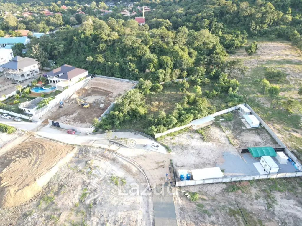 Prime Freehold 1 Rai Land for Sale in Nong Khae Hua Hin