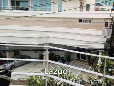 Spacious 1 Bedroom Condo In Kata
