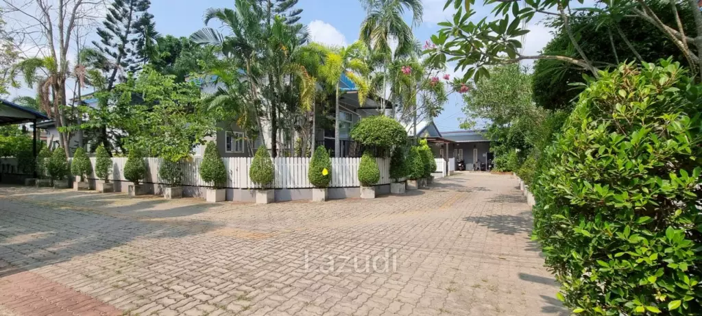 4 Rai 1 Ngan 90 SQ.WA Garden Resort In Bangsaray