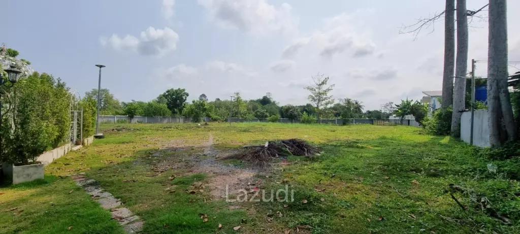 4 Rai 1 Ngan 90 SQ.WA Garden Resort In Bangsaray