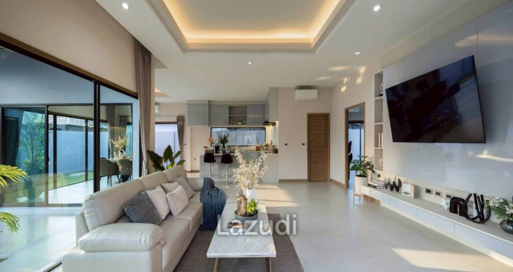 3 Bedrooms 3 Bathrooms 277 SQ.M. Baan Pattaya 6