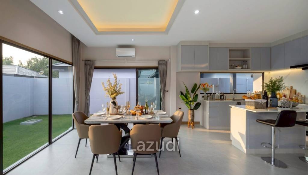 3 Bedrooms 3 Bathrooms 277 SQ.M. Baan Pattaya 6