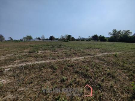 Luxury Freehold 9-1-30 Rai Land for Development Close to Black Mountain Golf in Hua Hin