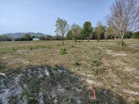 Luxury Freehold 9-1-30 Rai Land for Development Close to Black Mountain Golf in Hua Hin