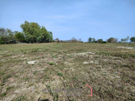 Luxury Freehold 9-1-30 Rai Land for Development Close to Black Mountain Golf in Hua Hin